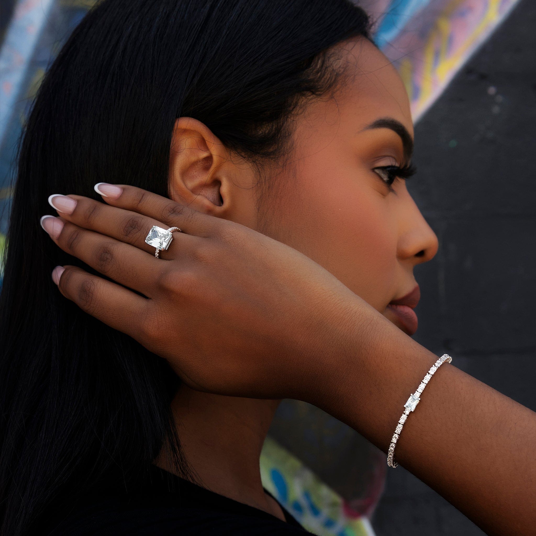GLD Women Diamond Cocktail Ring in White Gold Vermeil