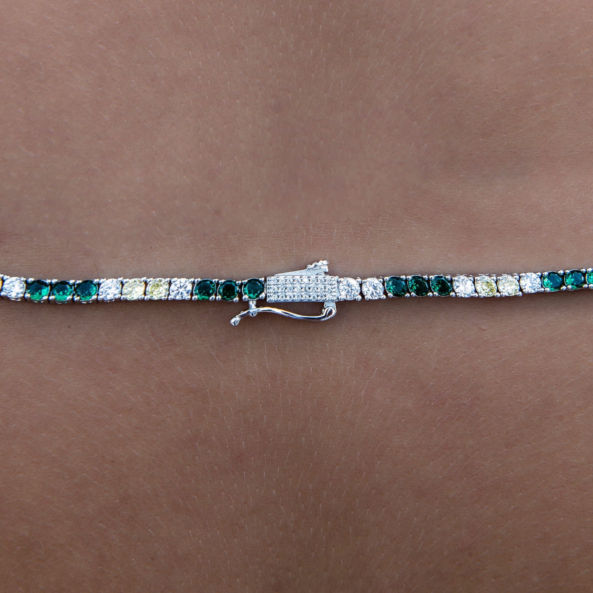 GLD Women 3 mm Diamond Tennis Necklace - Green Yellow White