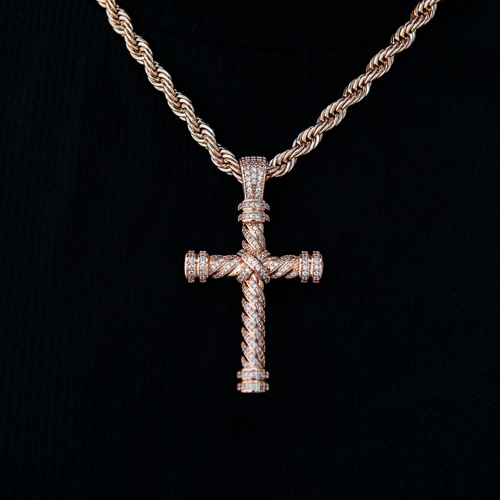 GLD Men Diamond Rope Cross Pendant in Rose Gold