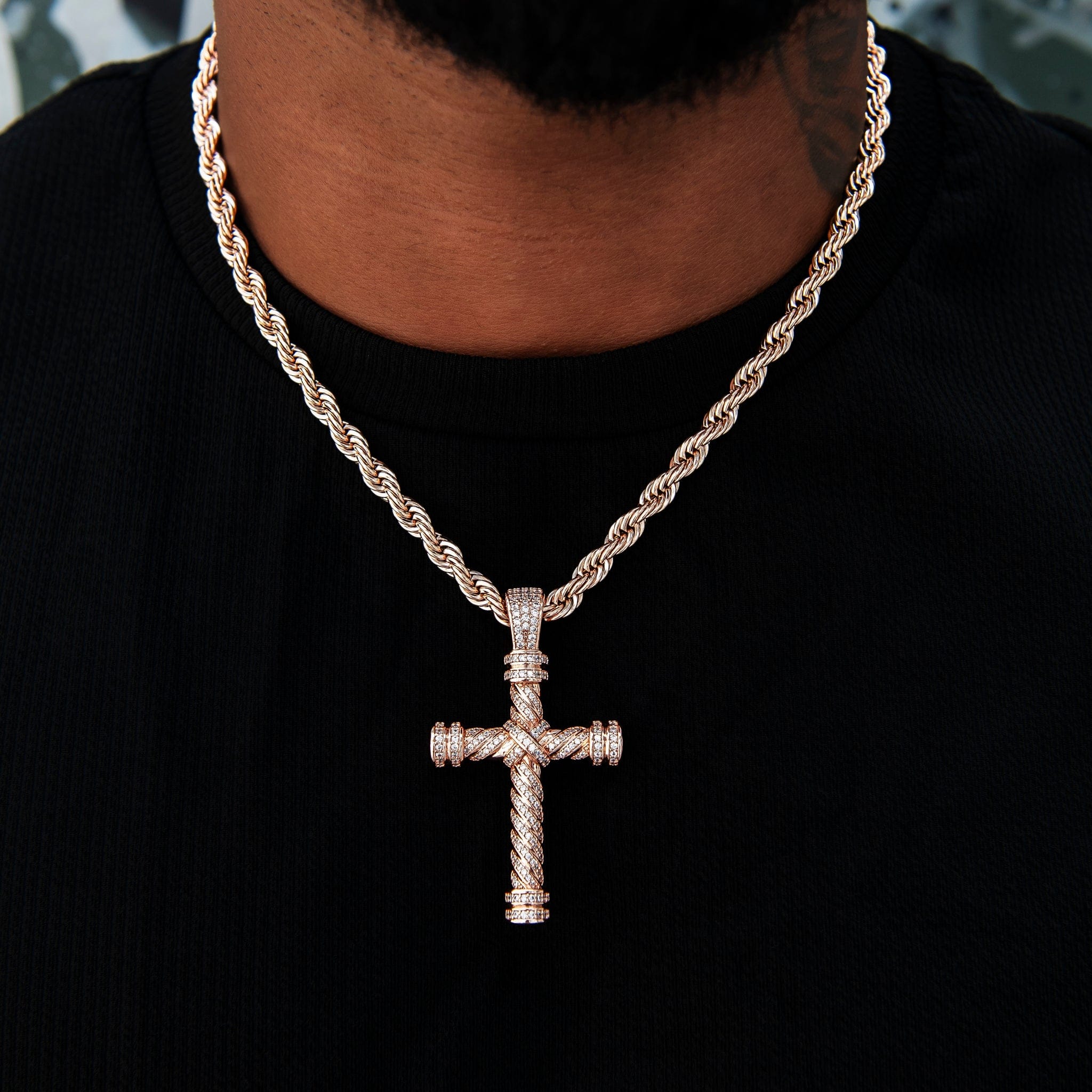 GLD Men Diamond Rope Cross Pendant in Rose Gold