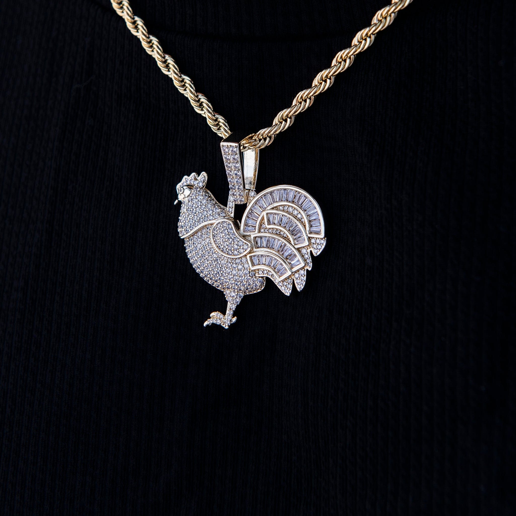 GLD Men Iced Rooster Pendant in Yellow Gold
