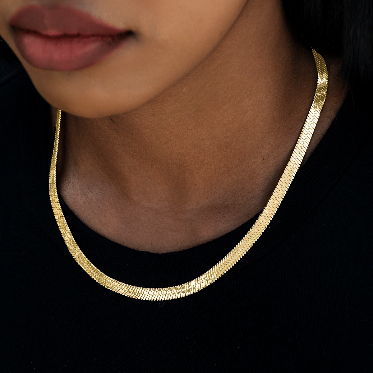 GLD Women Herringbone Necklace in Yellow Gold - 8 mm