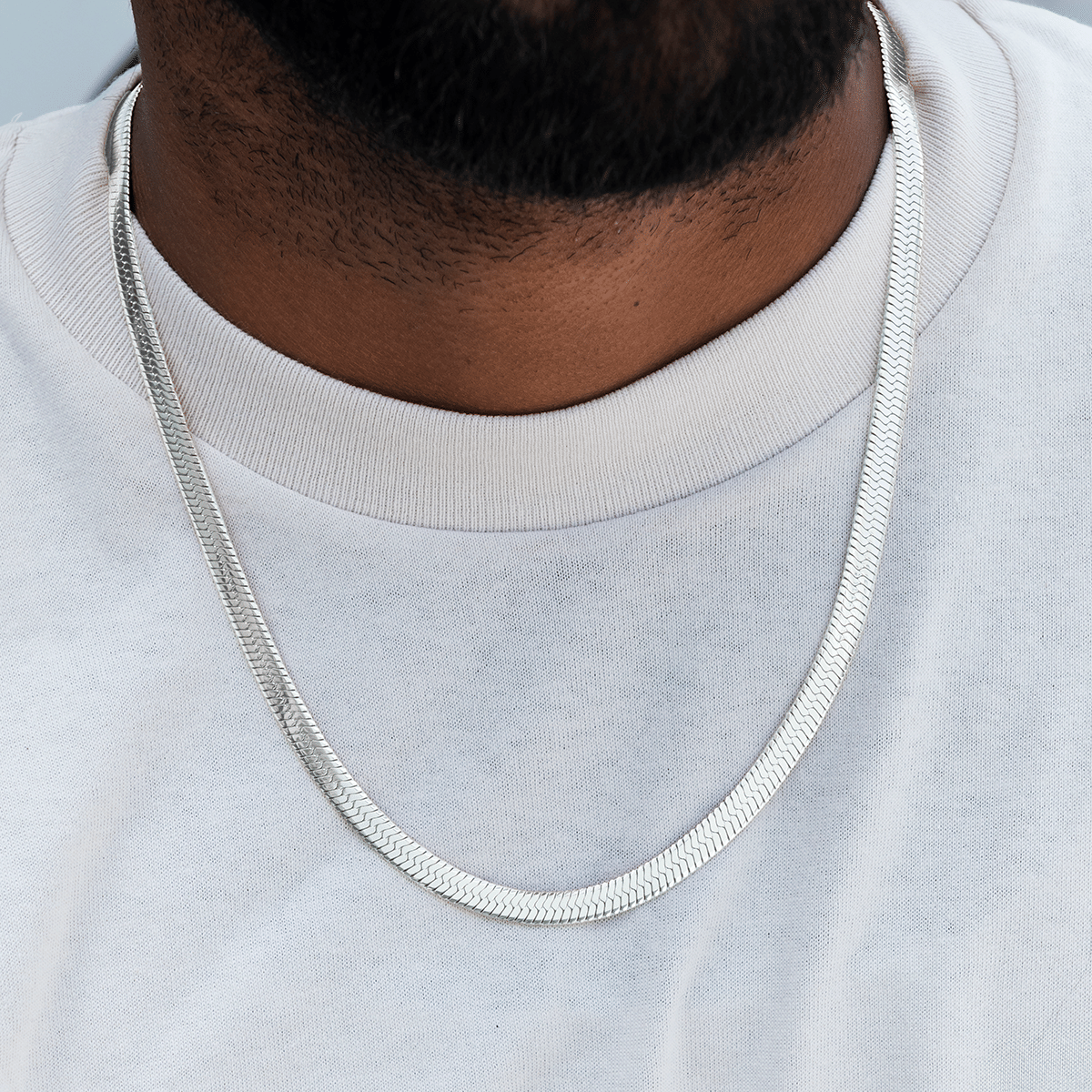 GLD Men Herringbone Chain in White Gold - 8 mm
