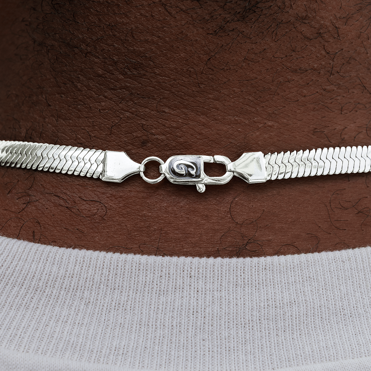 GLD Men Herringbone Chain in White Gold - 8 mm