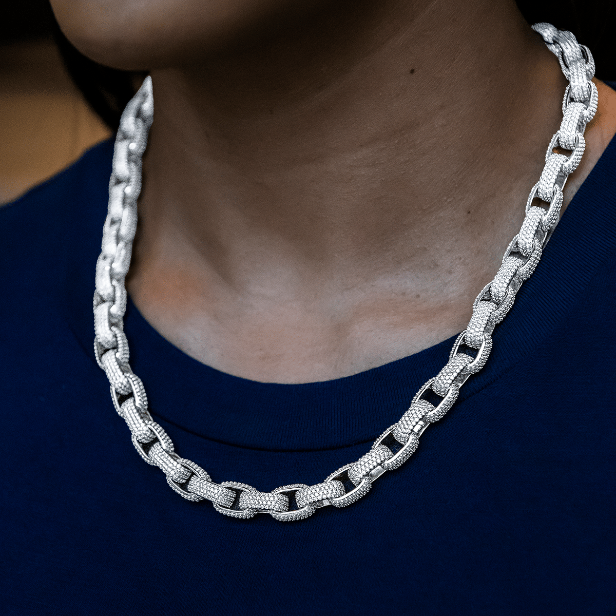 GLD Women Diamond Box Link Necklace in White Gold - 9 mm