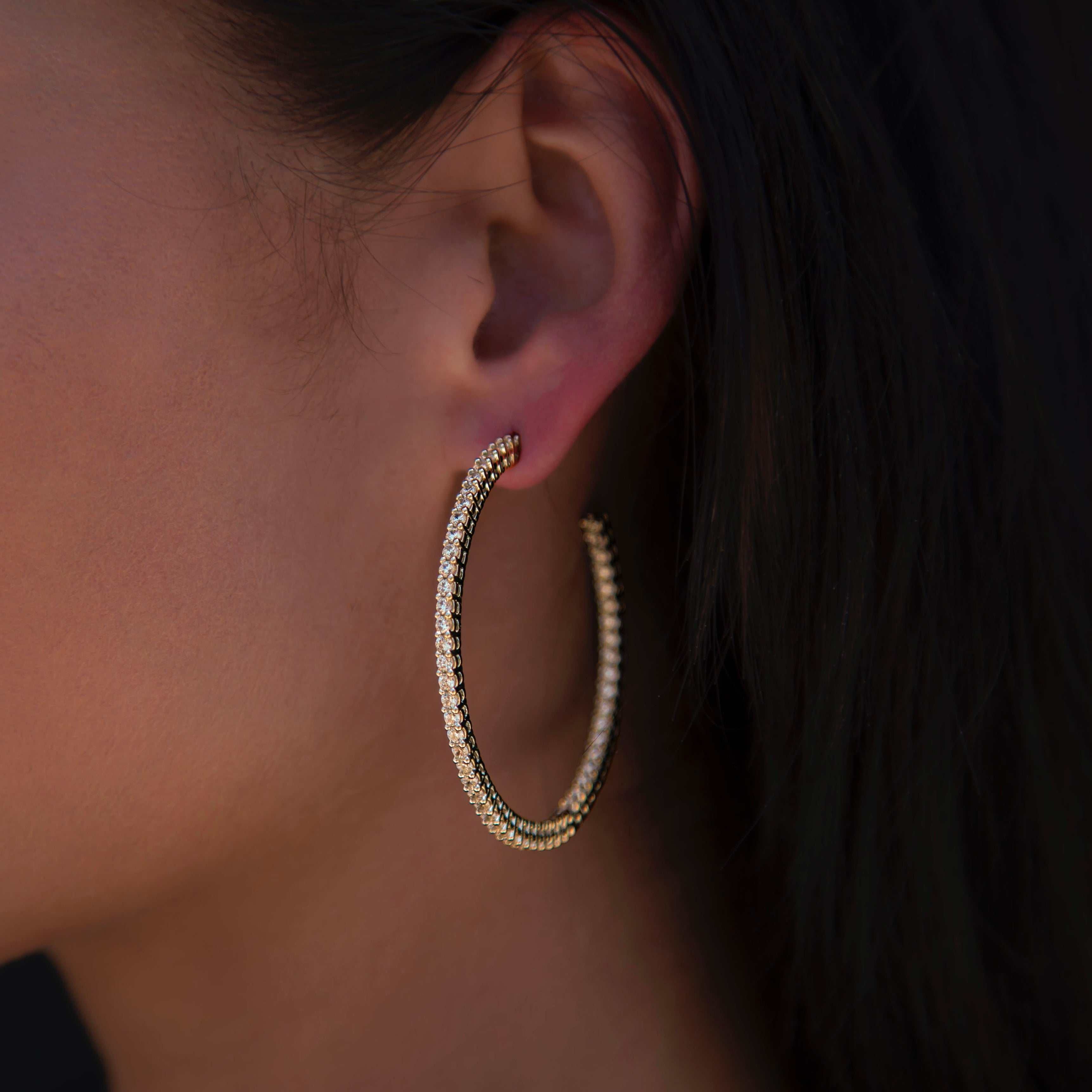 GLD Women Eternity Hoop Earrings in Yellow Gold - 2 mm