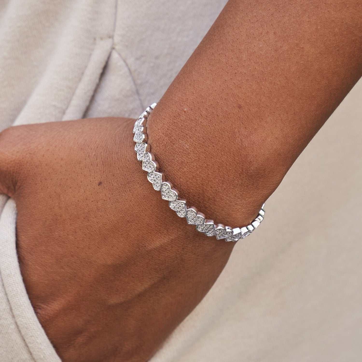 GLD Women Eternity Heart Cuff Bracelet in White Gold