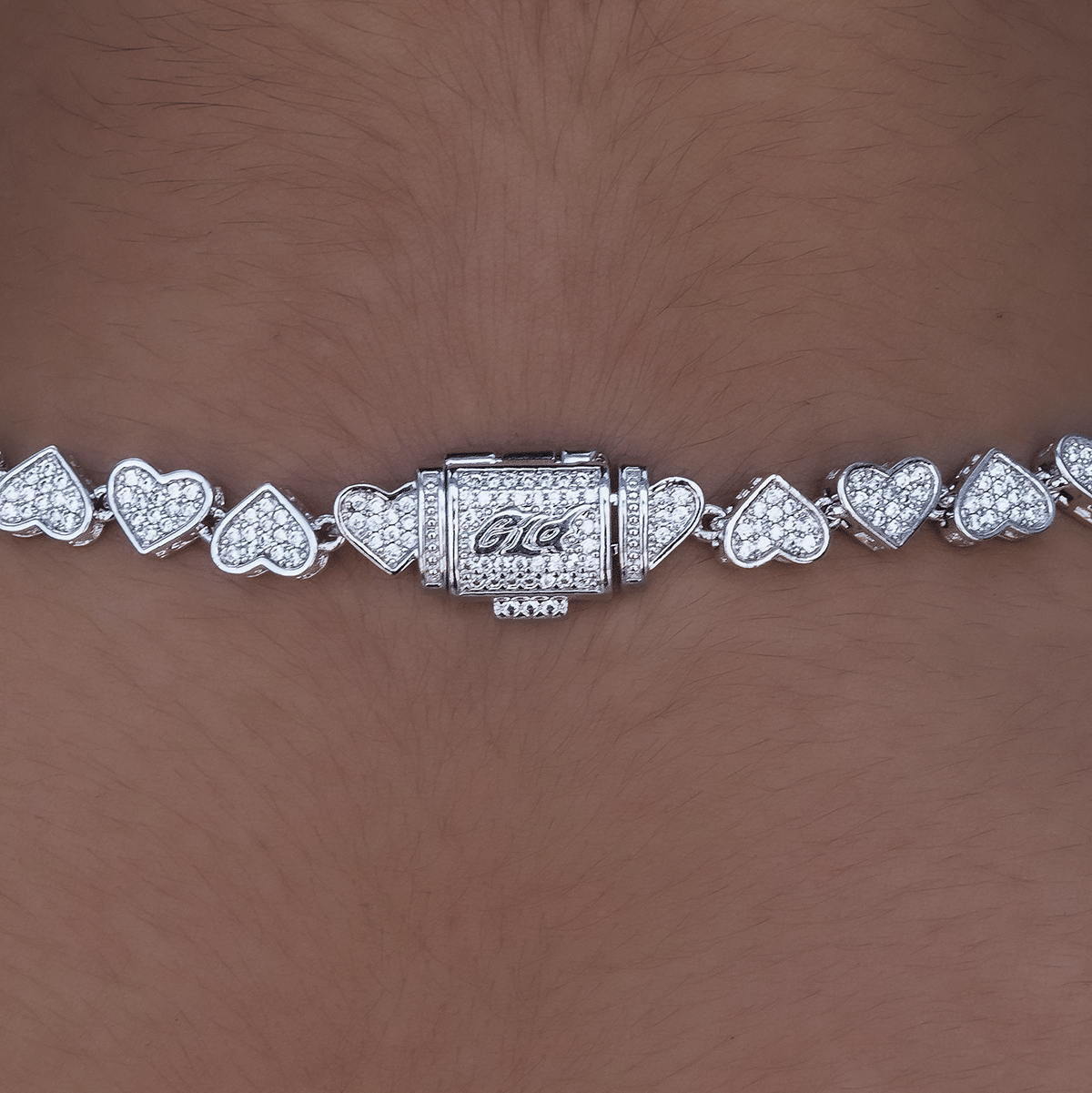 GLD Women Eternity Heart Necklace in White Gold