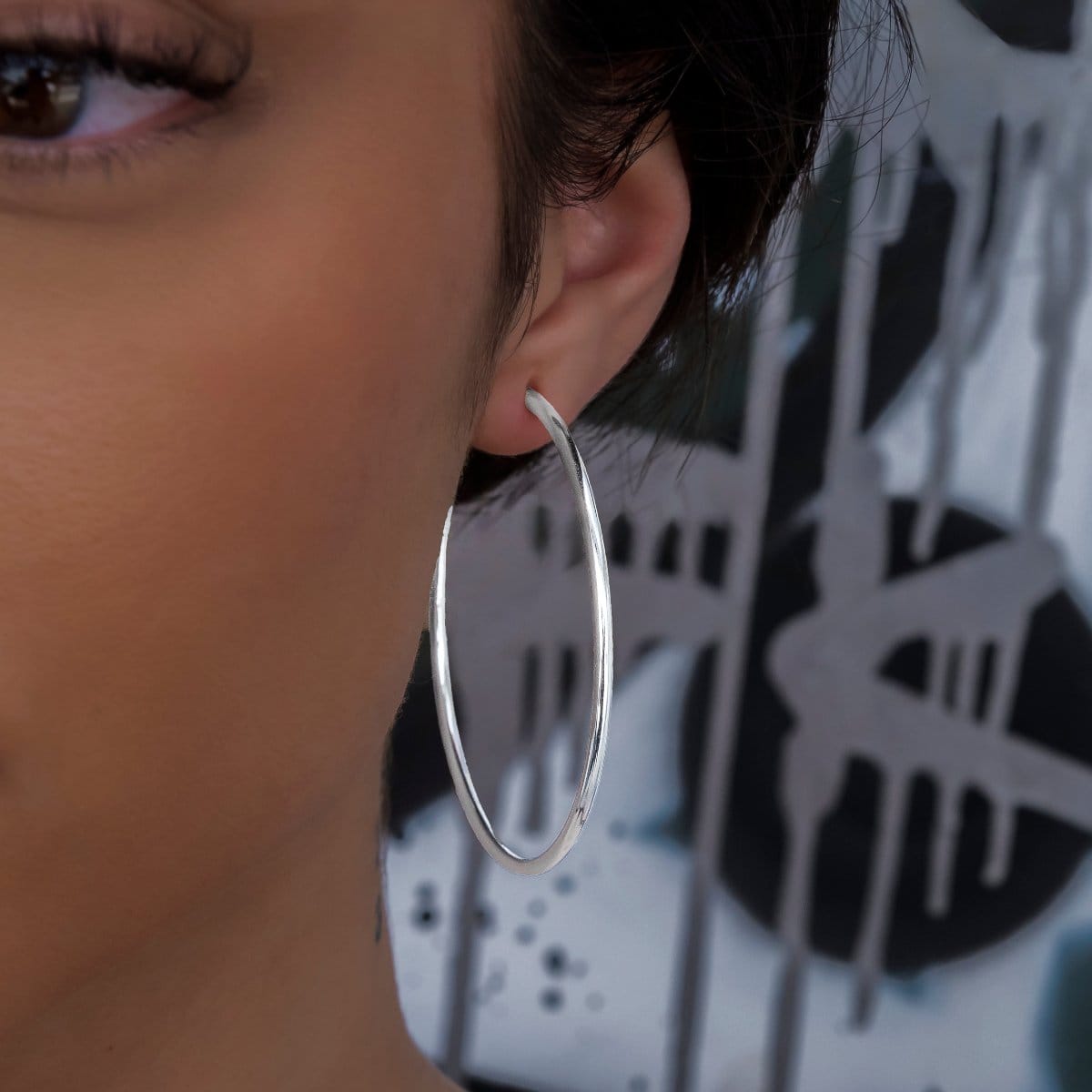 GLD PROMO - WOMEN Plain Hoop Earrings in White Gold
