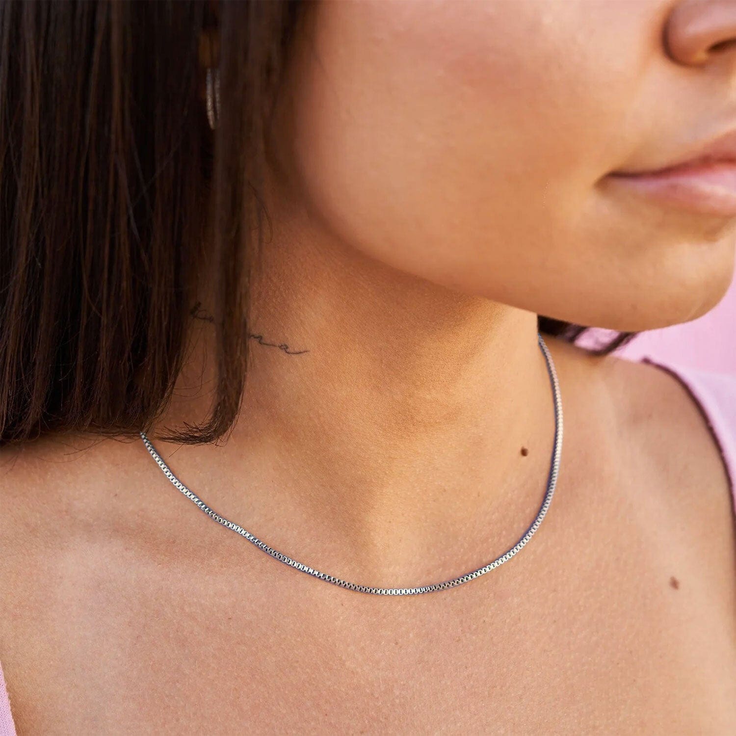 GLD PROMO - WOMEN Micro Box Chain Necklace in White Gold