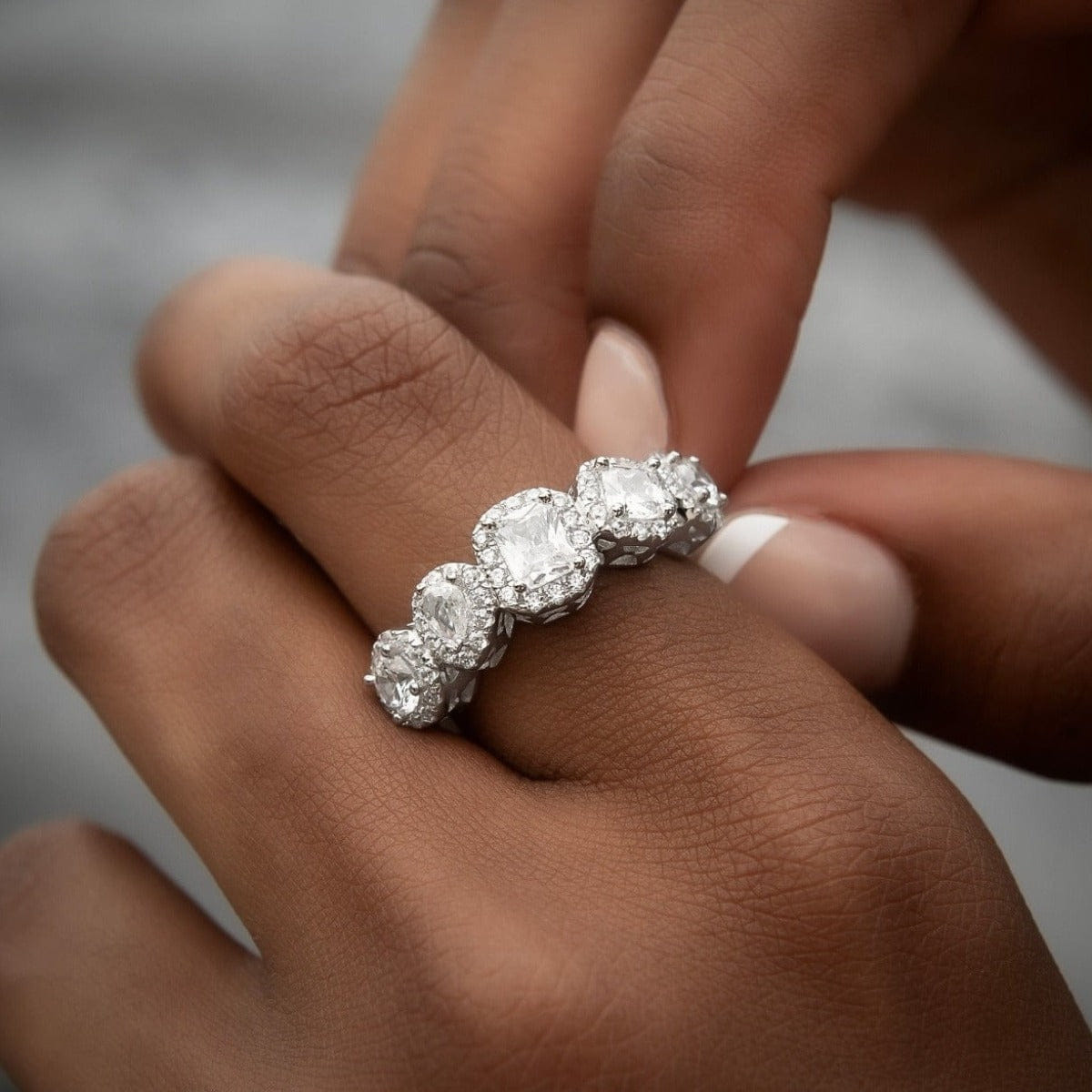 GLD PROMO - WOMEN Mixed Diamond Pave Ring in White Gold Vermeil