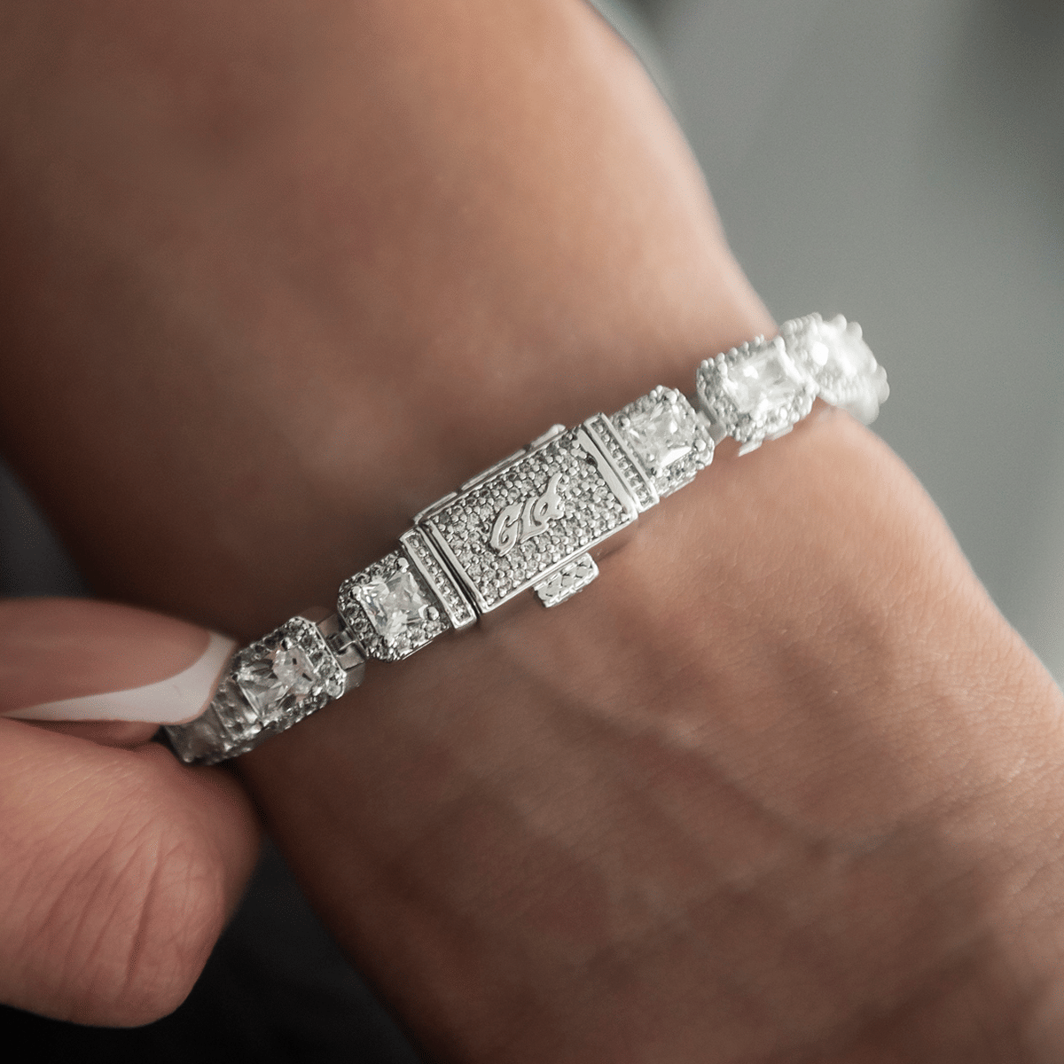 GLD PROMO - WOMEN Diamond Cushion Cut Tennis Bracelet