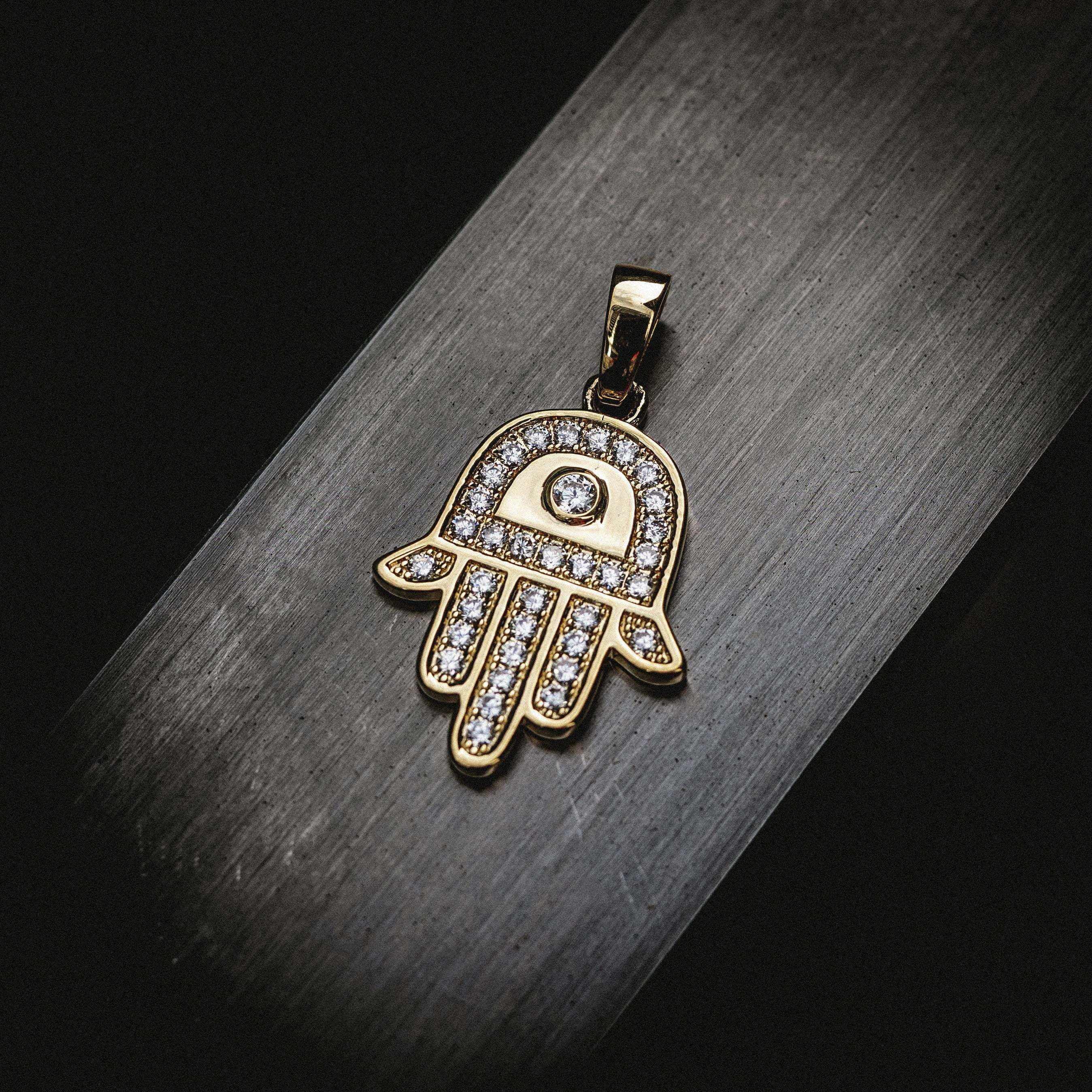 GLD PROMO Hamsa Pendant