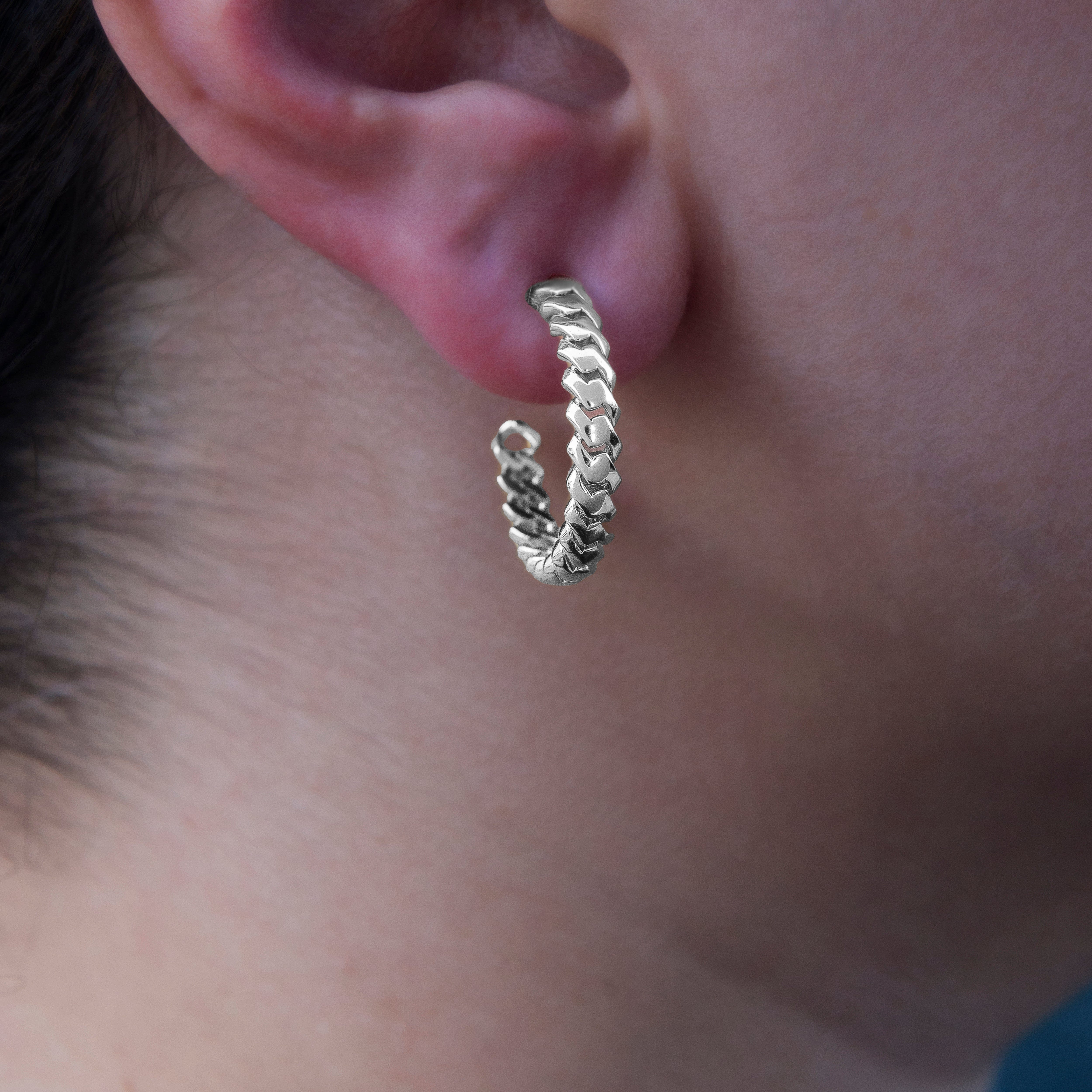 GLD Women Micro Cuban Prong Hoop Earrings in White Gold - 6 mm