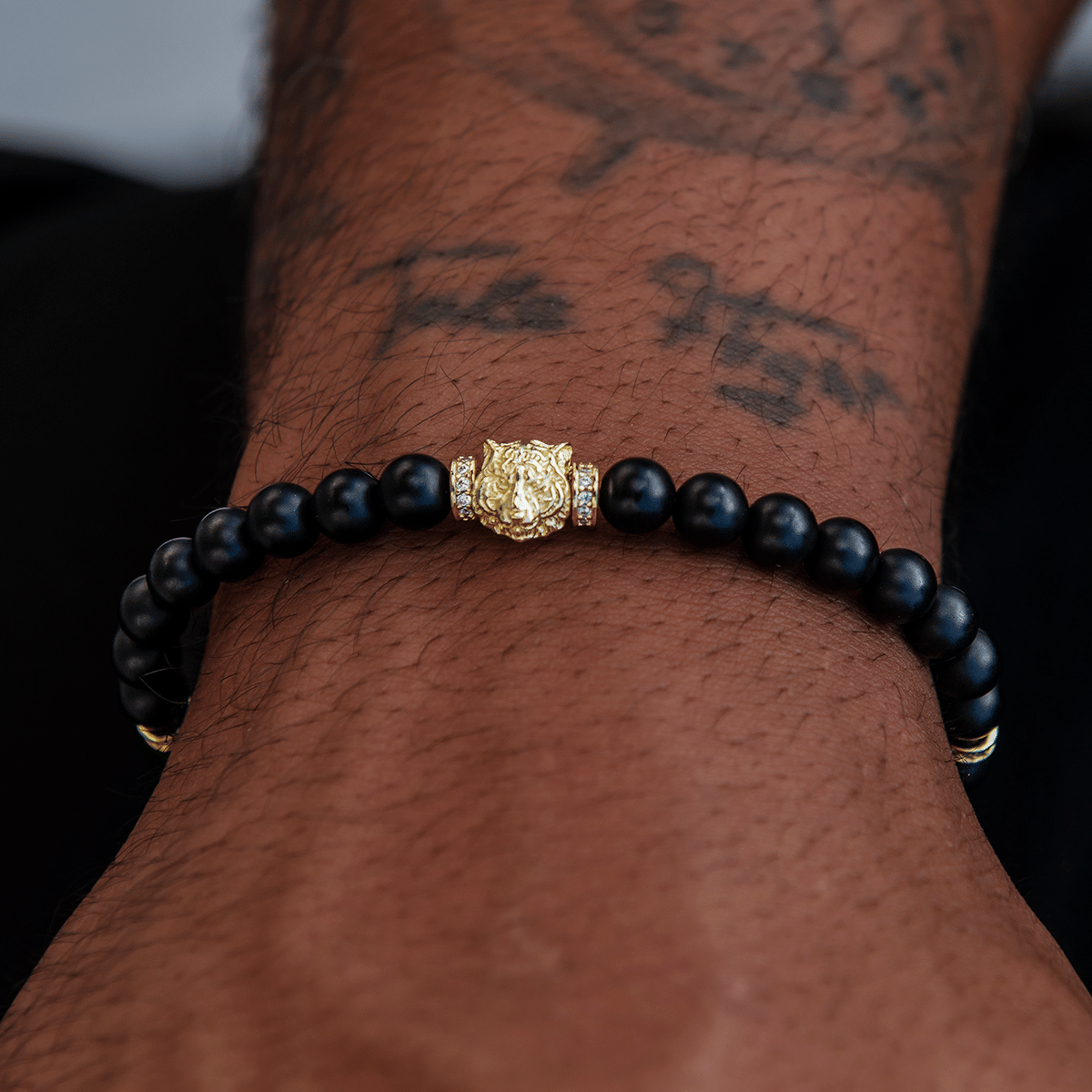 GLD PROMO Tiger Beaded Bracelet in Yellow Gold