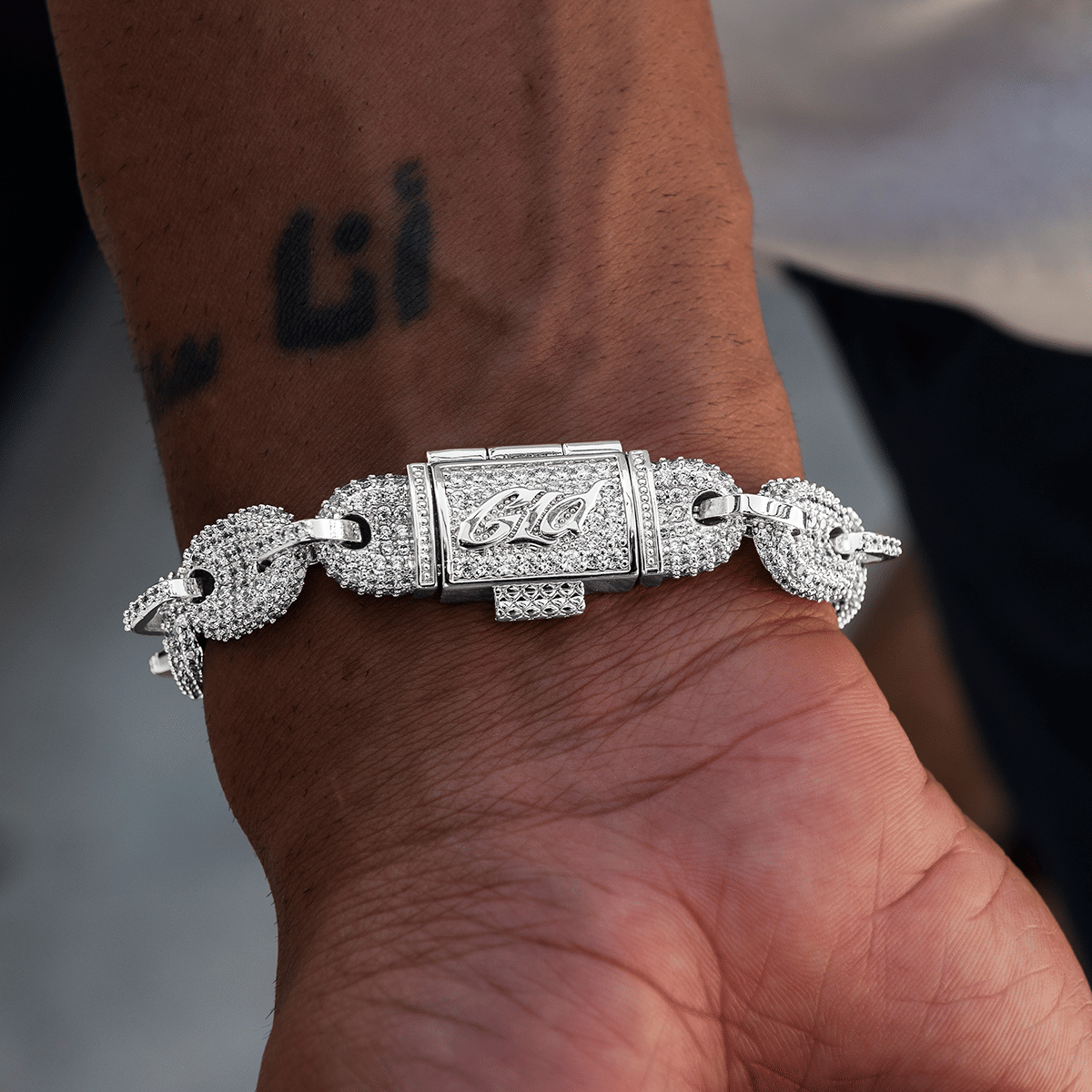 GLD Men Diamond Puffed Mariner Bracelet in White Gold - 12 mm