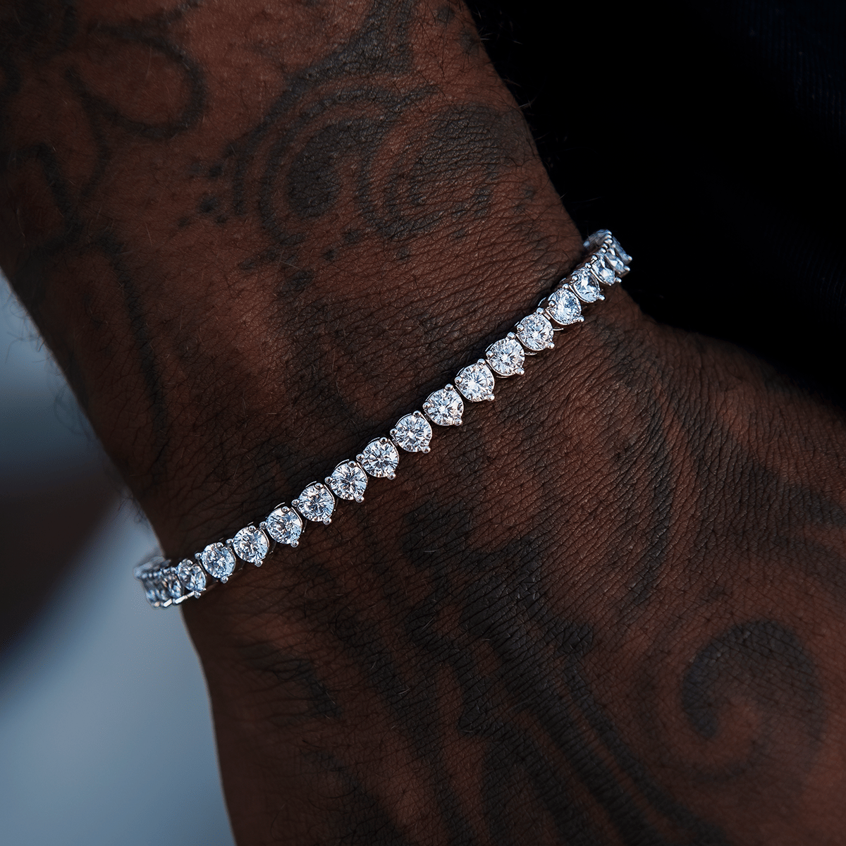 GLD Men 3 Prong Tennis Bracelet in White Gold