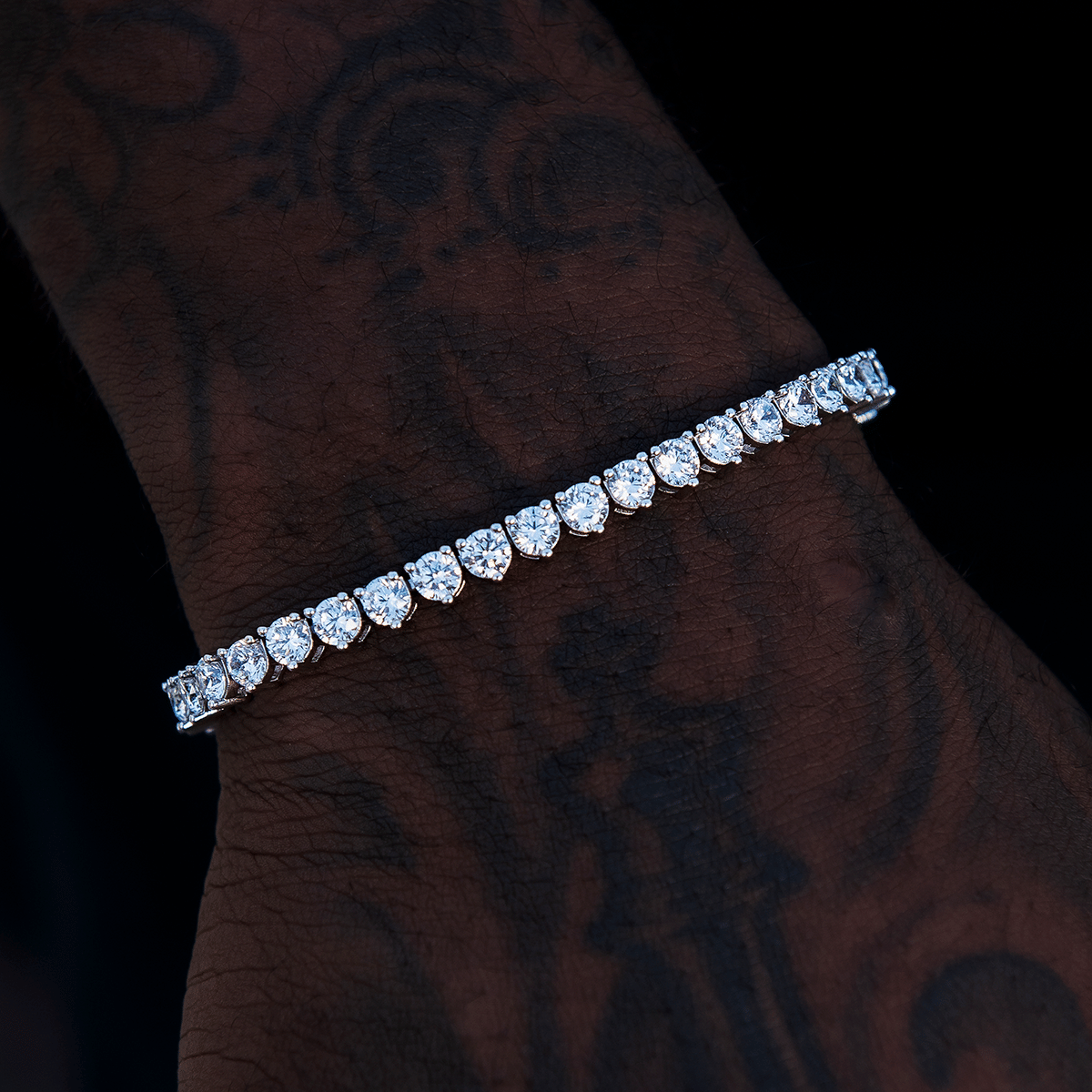 GLD Men 3 Prong Tennis Bracelet in White Gold
