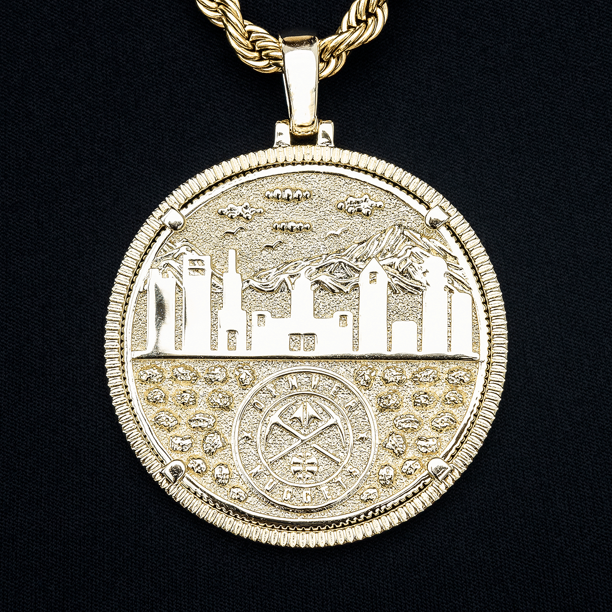GLD Women Denver Nuggets Official NBA Coin Pendant