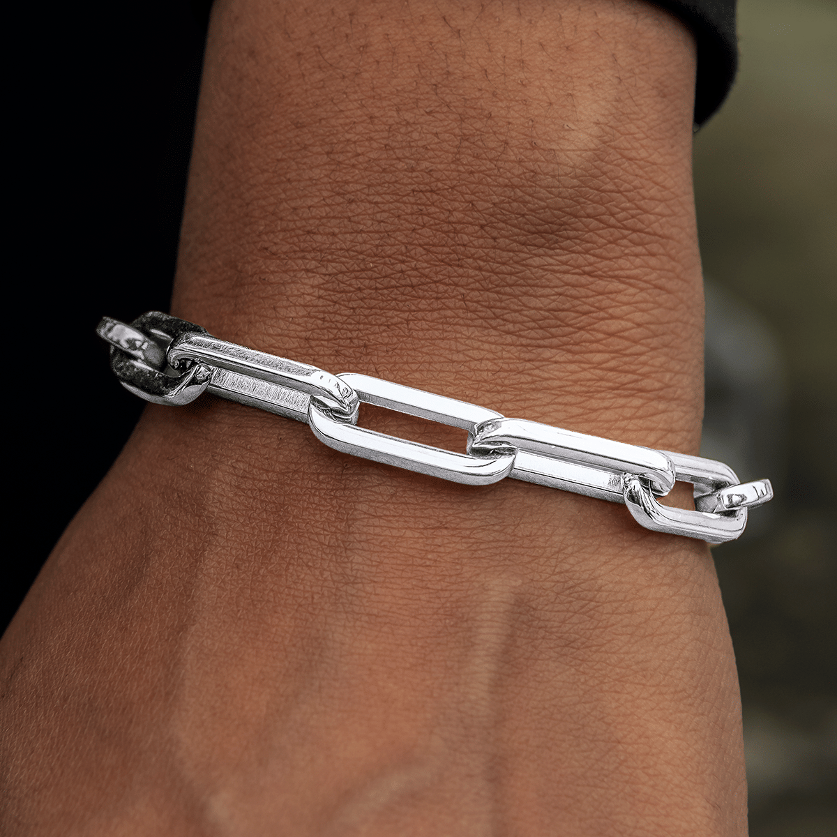 GLD Women Paper Clip Bracelet in White Gold - 8 mm