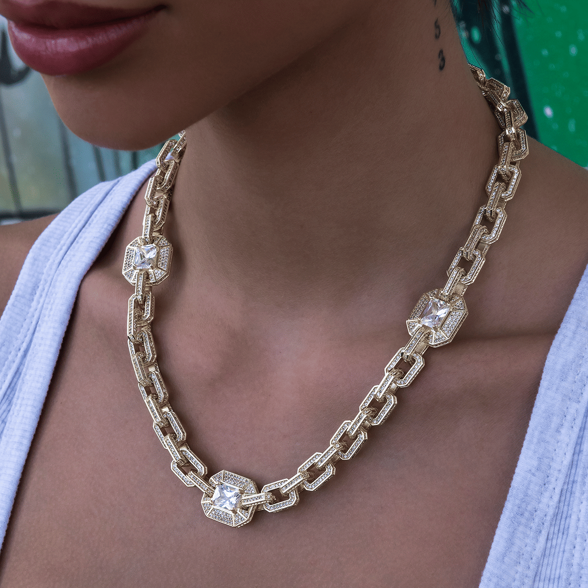 GLD Women Diamond Rock Cable Link Station Necklace in Yellow Gold