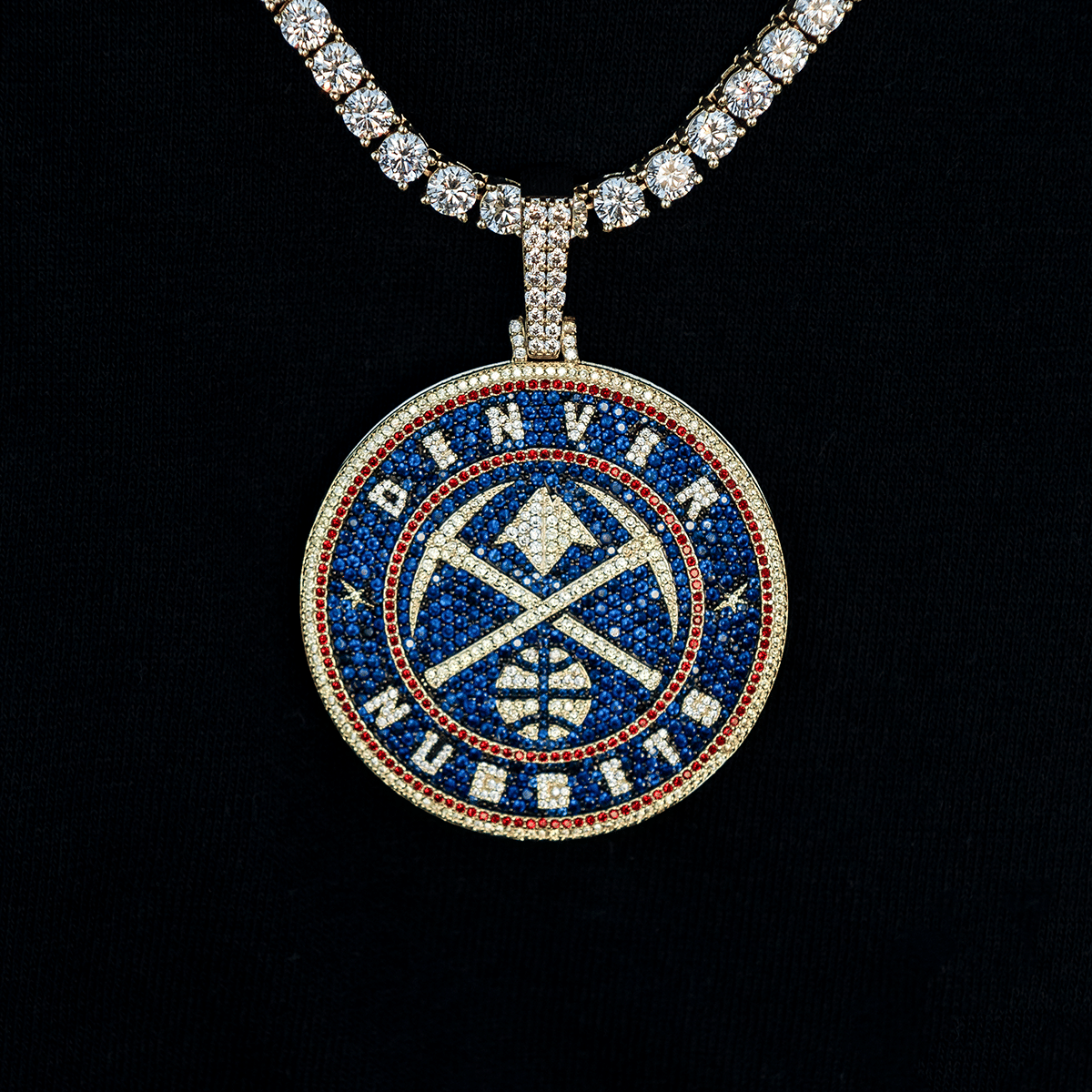 GLD Men Denver Nuggets Official NBA Large Logo Pendant