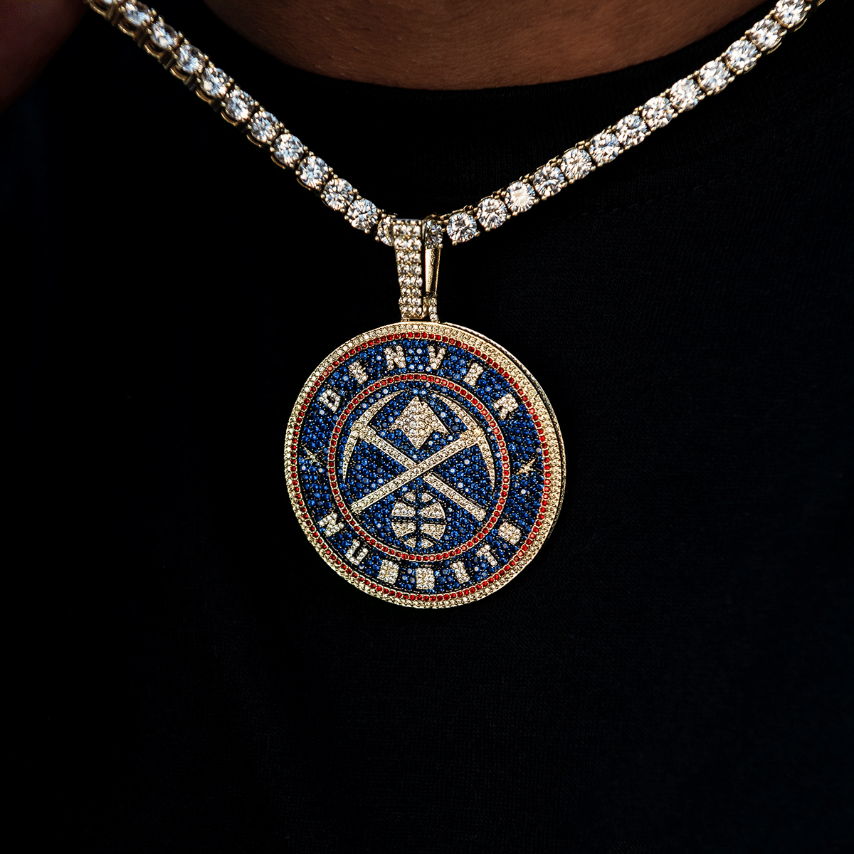 GLD Men Denver Nuggets Official NBA Large Logo Pendant