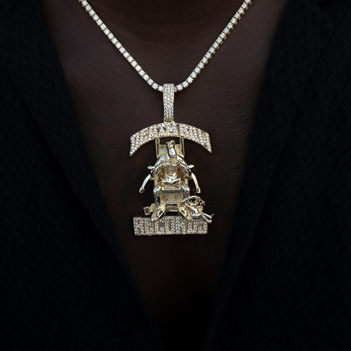 GLD Men Large Death Row Pendant