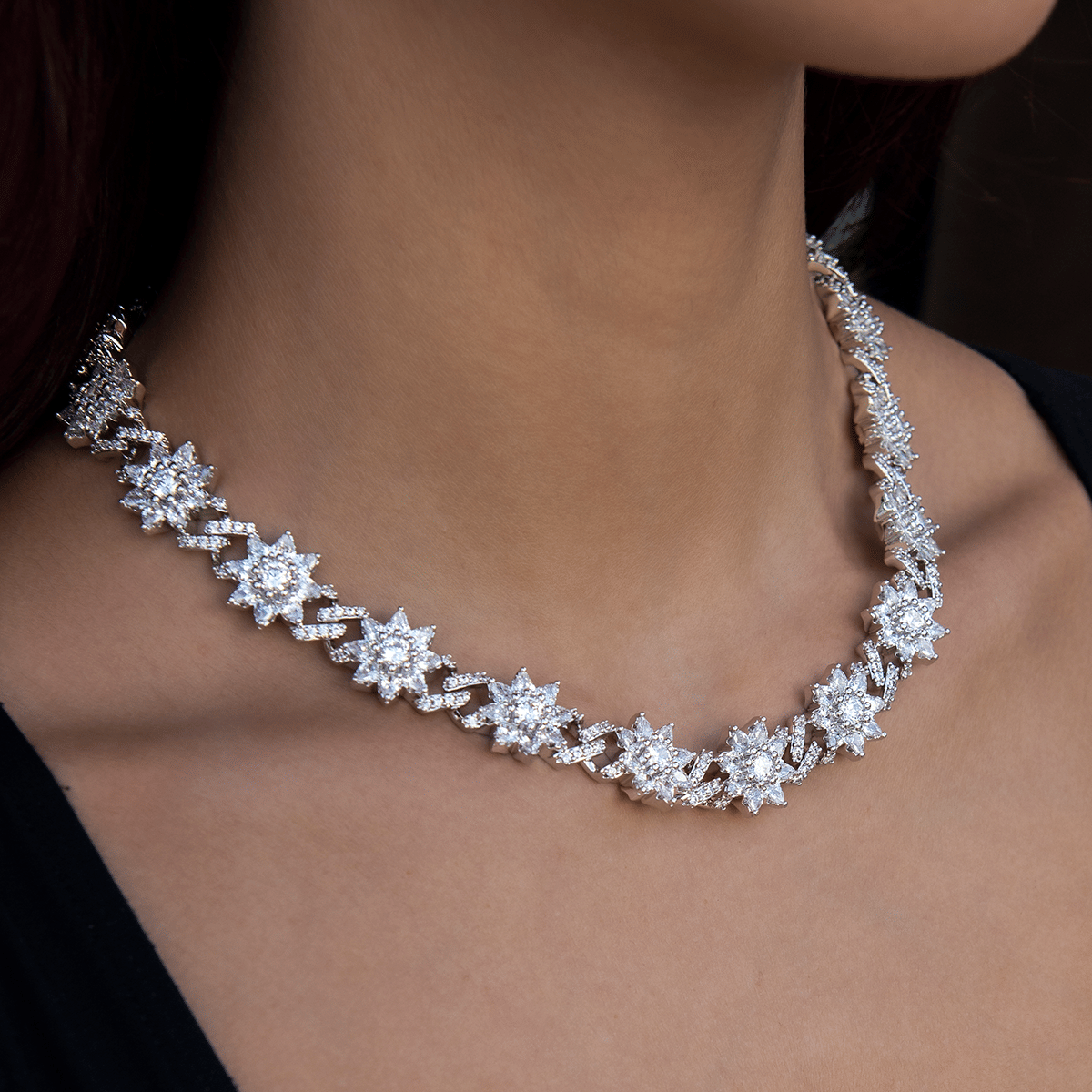 GLD Women Diamond Infinity Flower Necklace