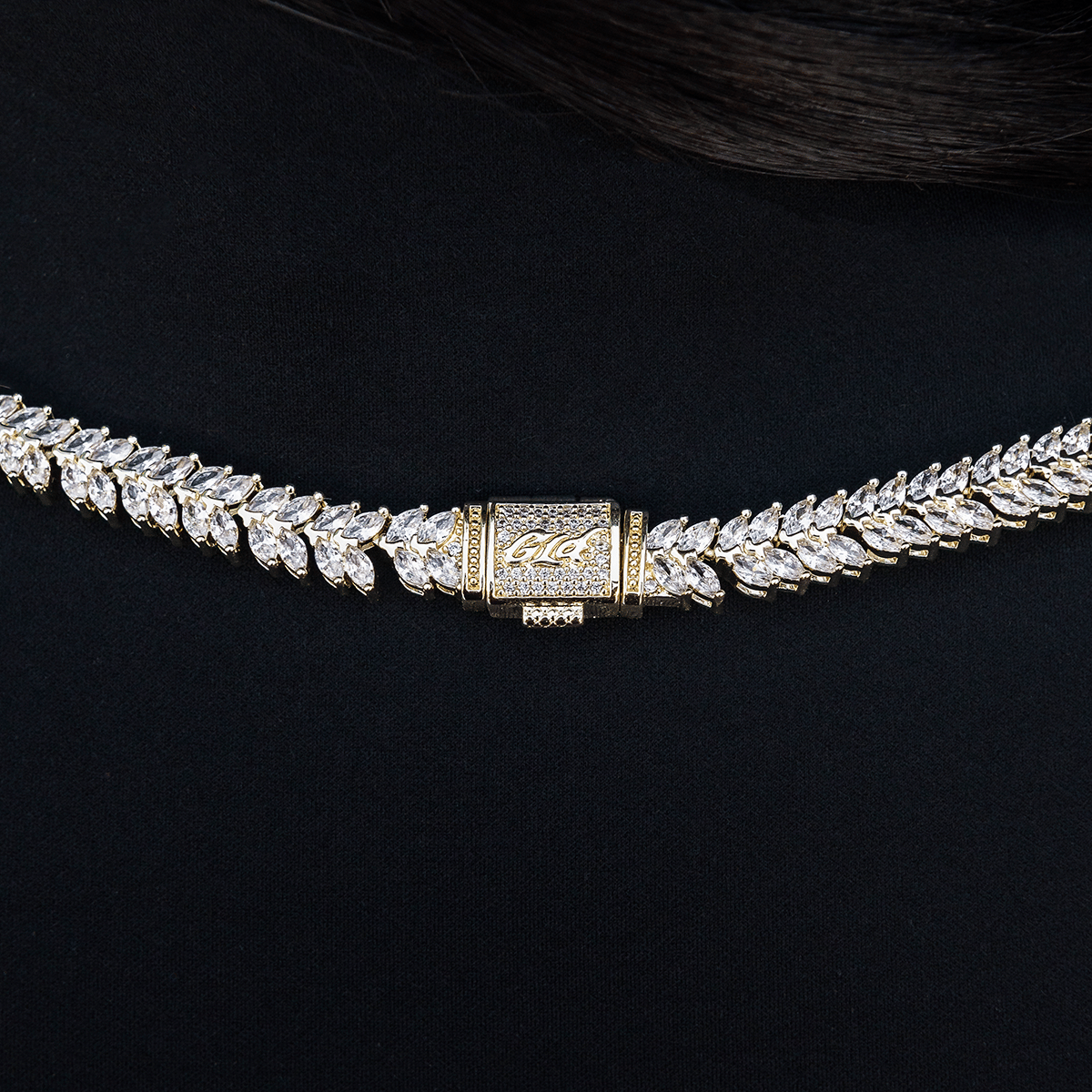 GLD Women Iced Herringbone Necklace in Yellow Gold - 7 mm