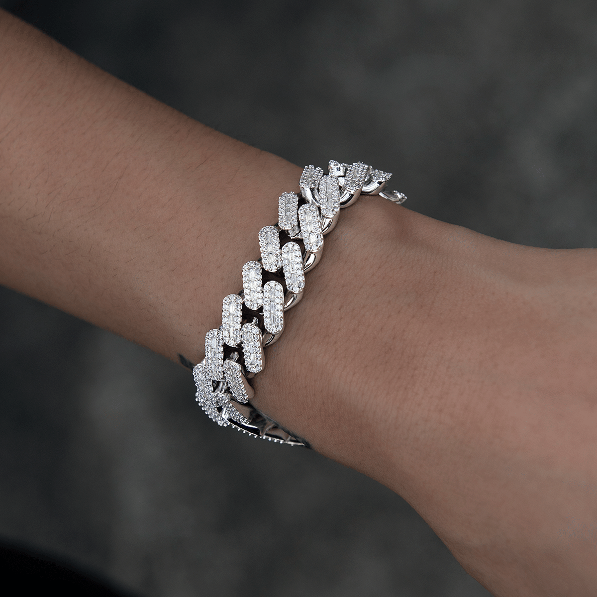 GLD Women Diamond Baguette Cuban Bracelet in White Gold - 12 mm