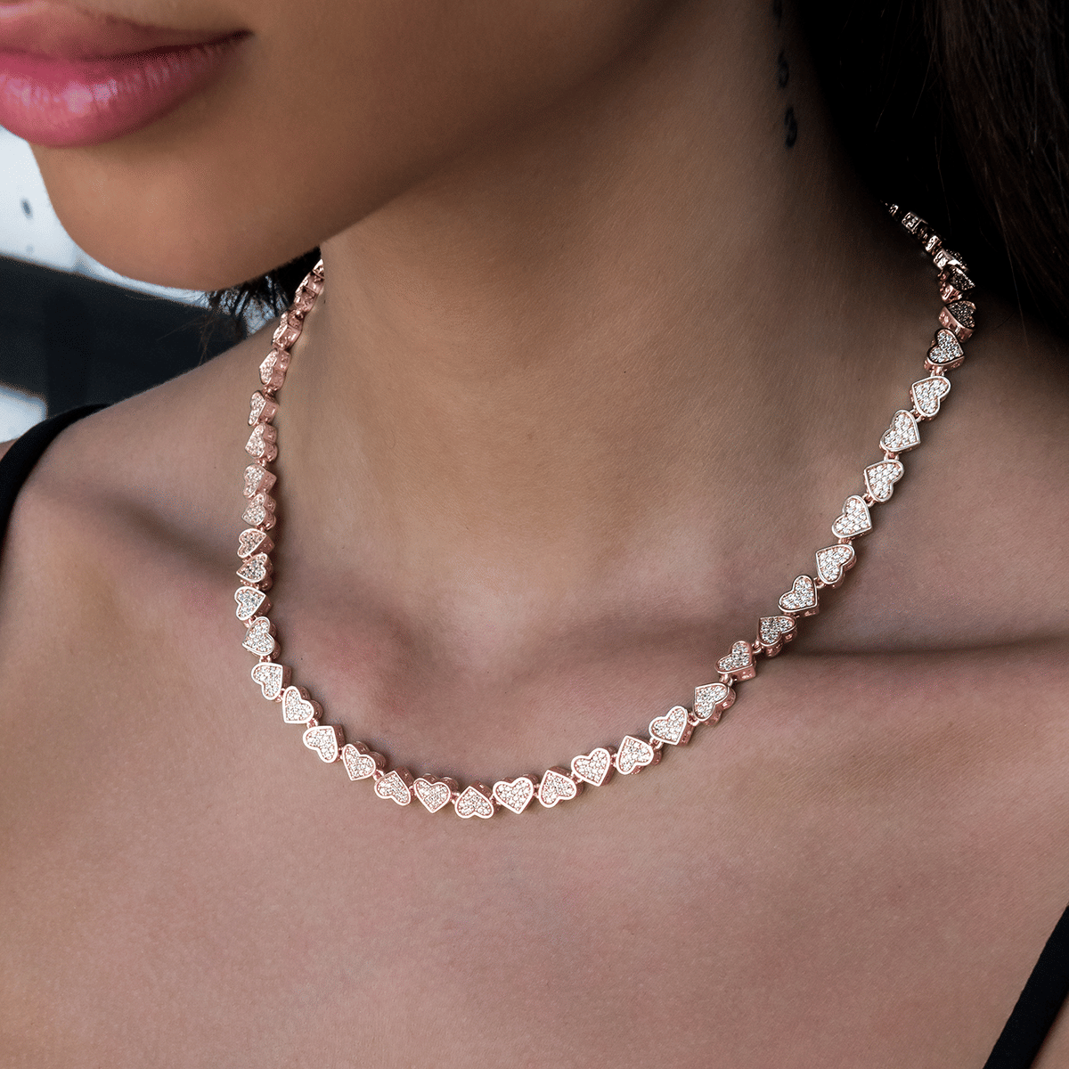 GLD Women Eternity Heart Necklace in Rose Gold