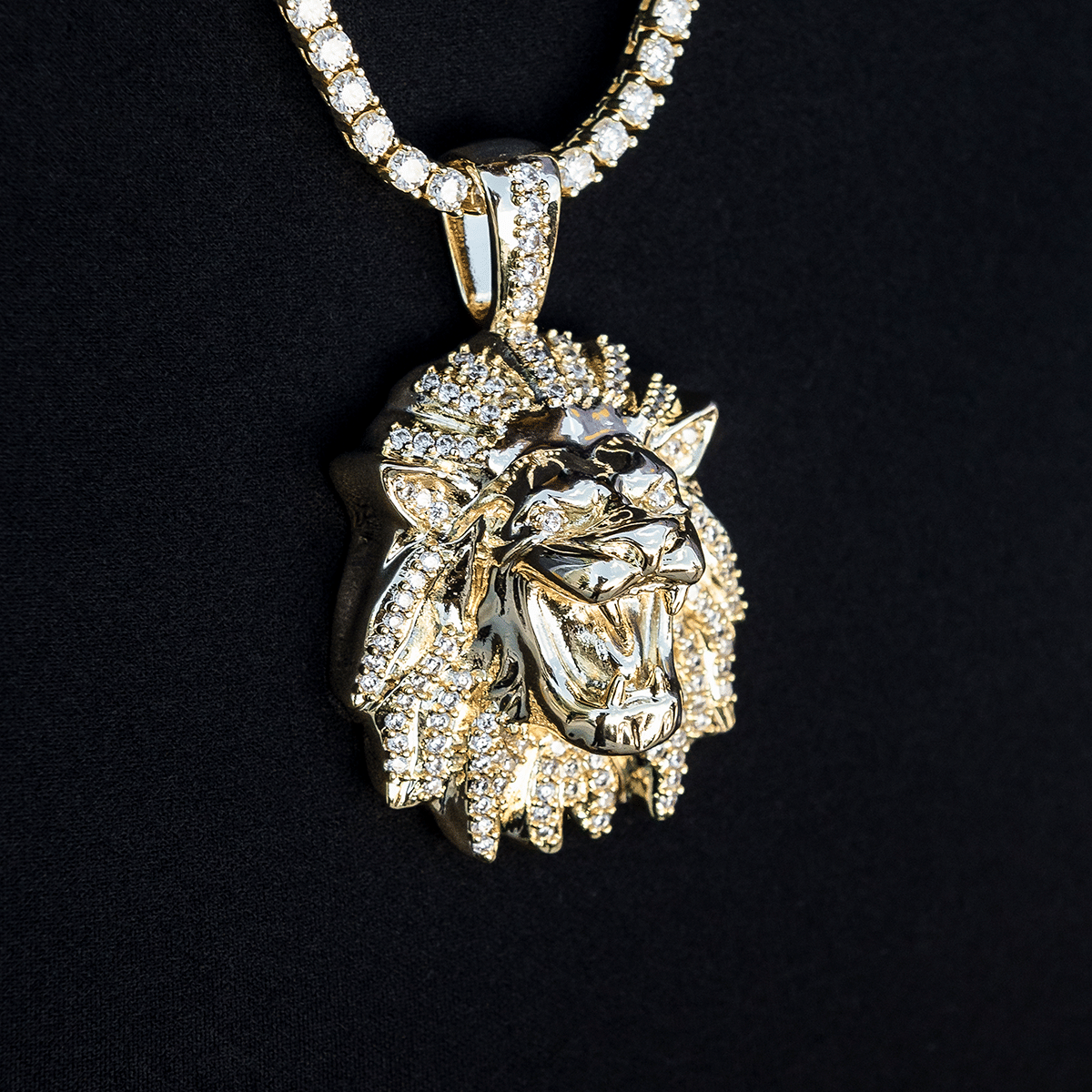 GLD Men Iced Lion Pendant