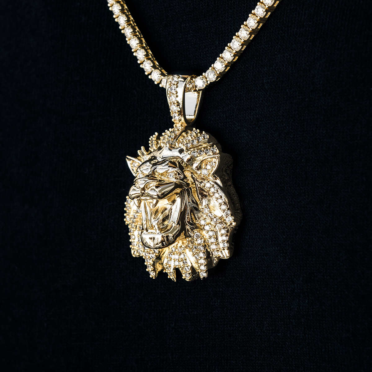 GLD Men Iced Lion Pendant