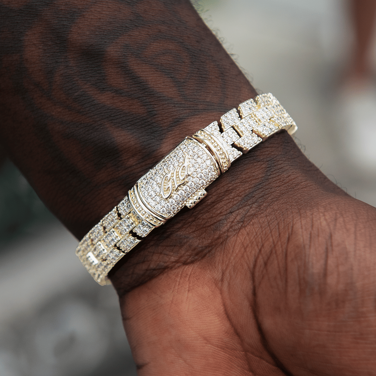 GLD Men Diamond Spine Bracelet in Yellow Gold
