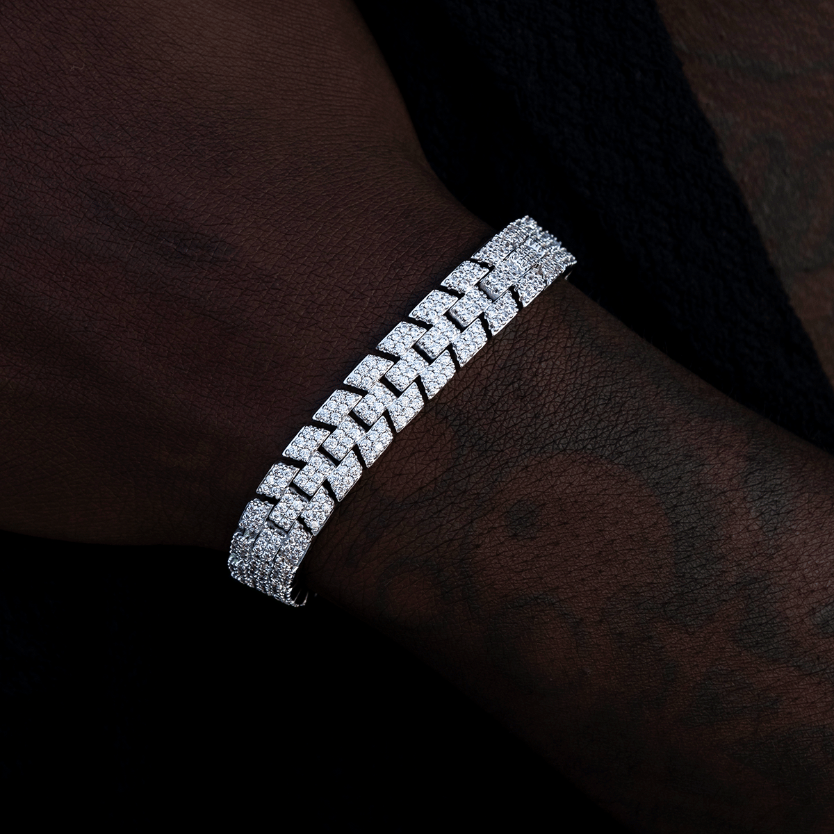 GLD Men Diamond Spine Bracelet in White Gold