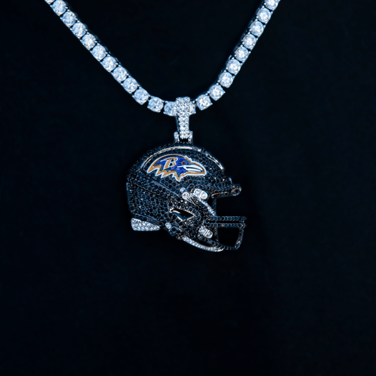 GLD Women Official NFL 2025 Edition Baltimore Ravens Helmet Pendant