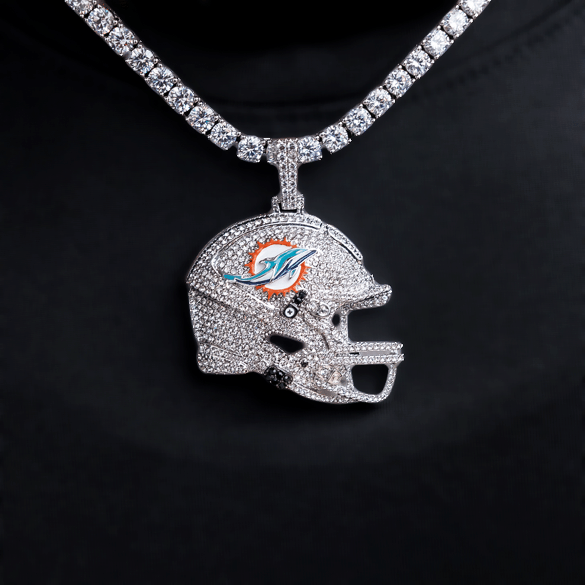 GLD Men 2025 Miami Dolphins Team Helmet Pendant - White Gold
