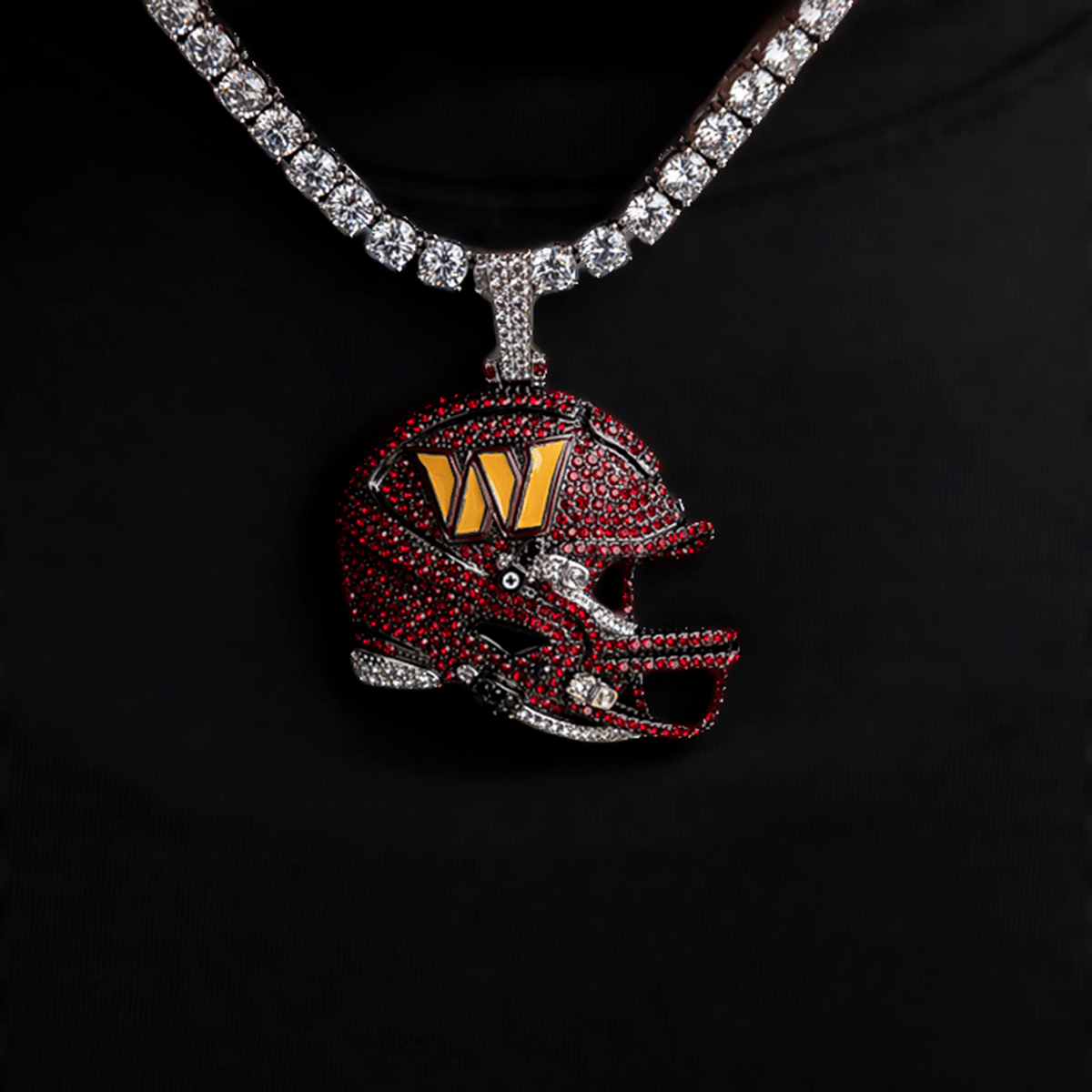 GLD Men 2025 Washington Commanders Team Helmet Pendant - White Gold