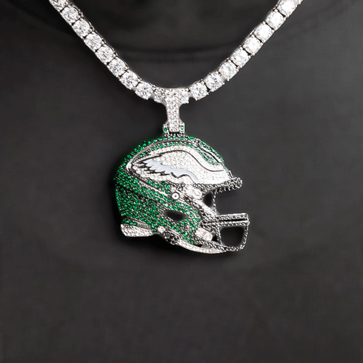 GLD Men 2025 Philadelphia Eagles Team Helmet Pendant - White Gold