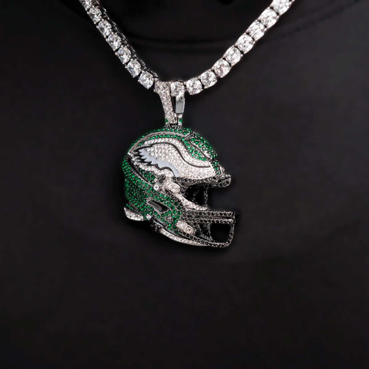 GLD Men 2025 Philadelphia Eagles Team Helmet Pendant - White Gold