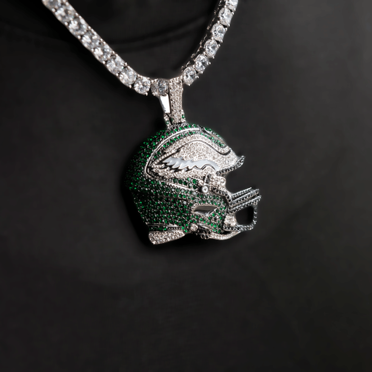 GLD Men 2025 Philadelphia Eagles Team Helmet Pendant - White Gold