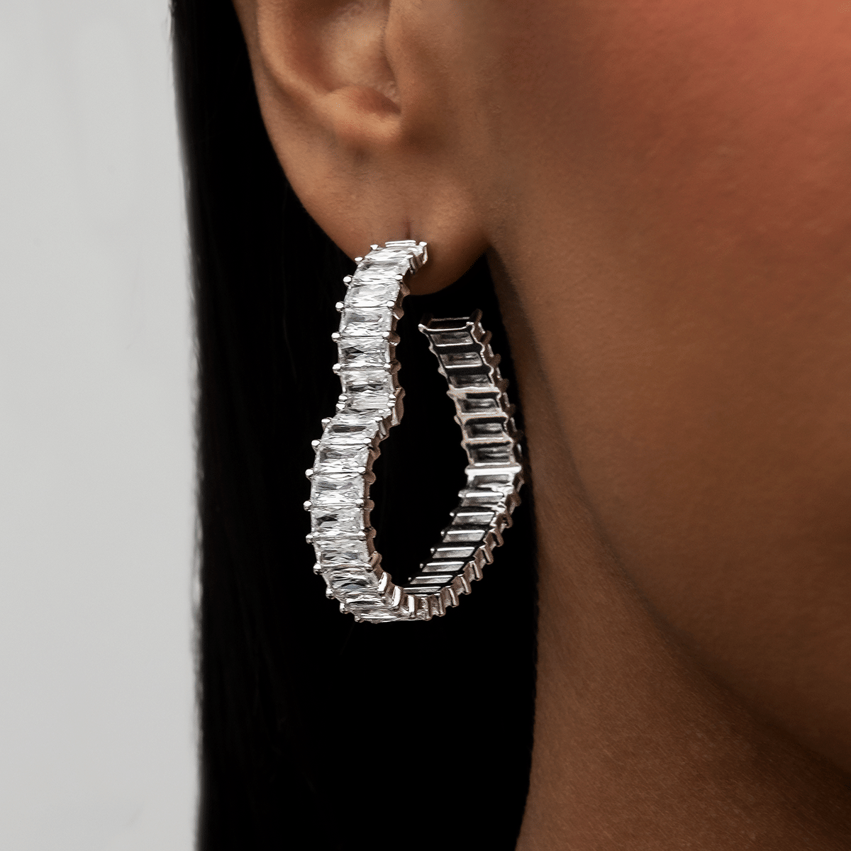 GLD Women Baguette Heart Hoop Earrings - White Gold