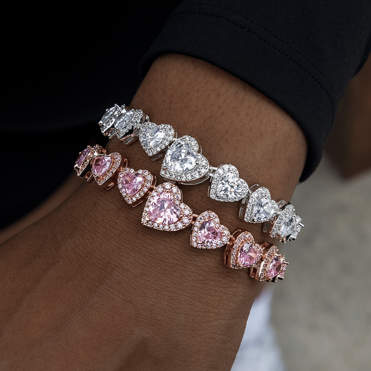 GLD Women Diamond Heart Cluster Bracelet in White Gold