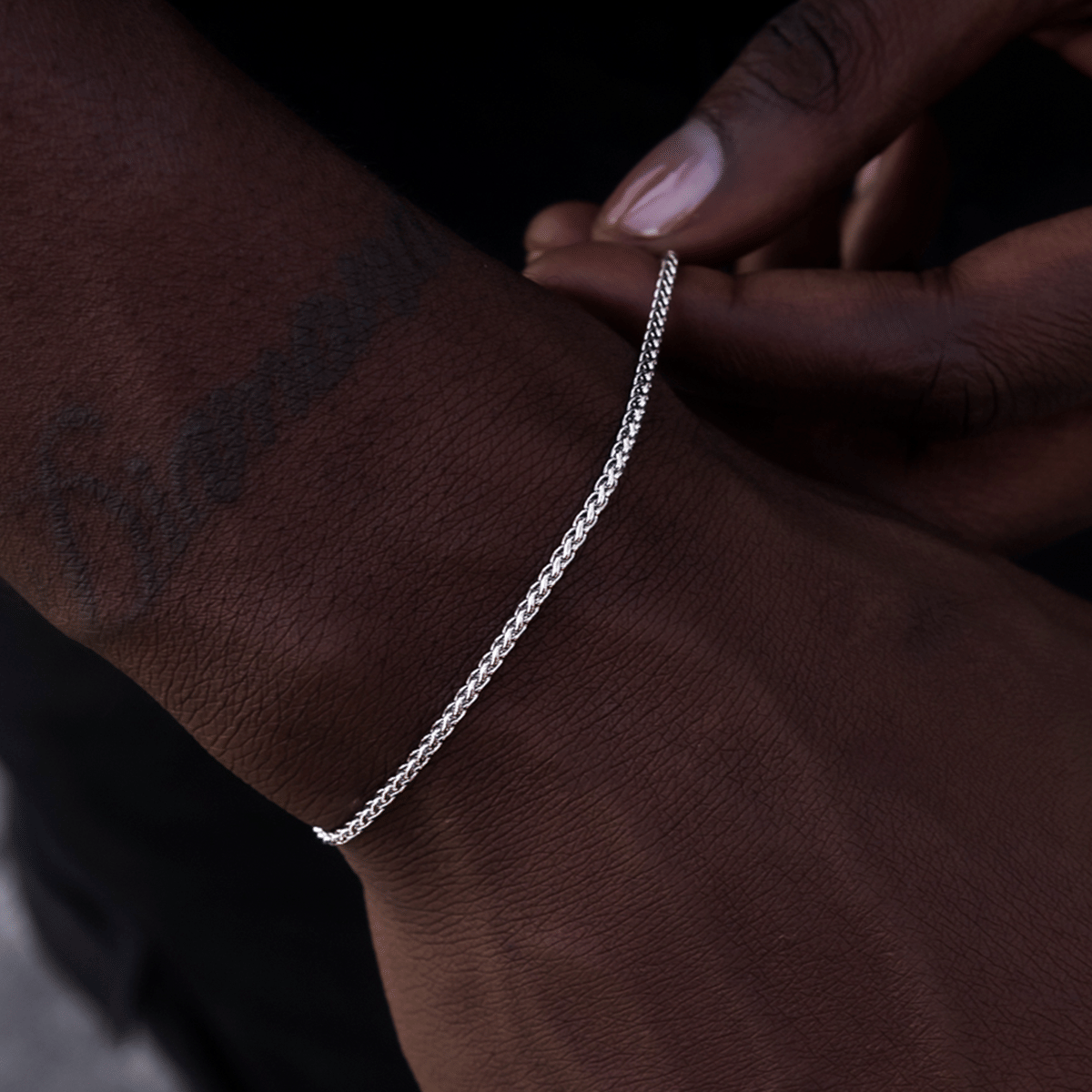 GLD Men Palm Chain Bracelet in White Gold - 2 mm
