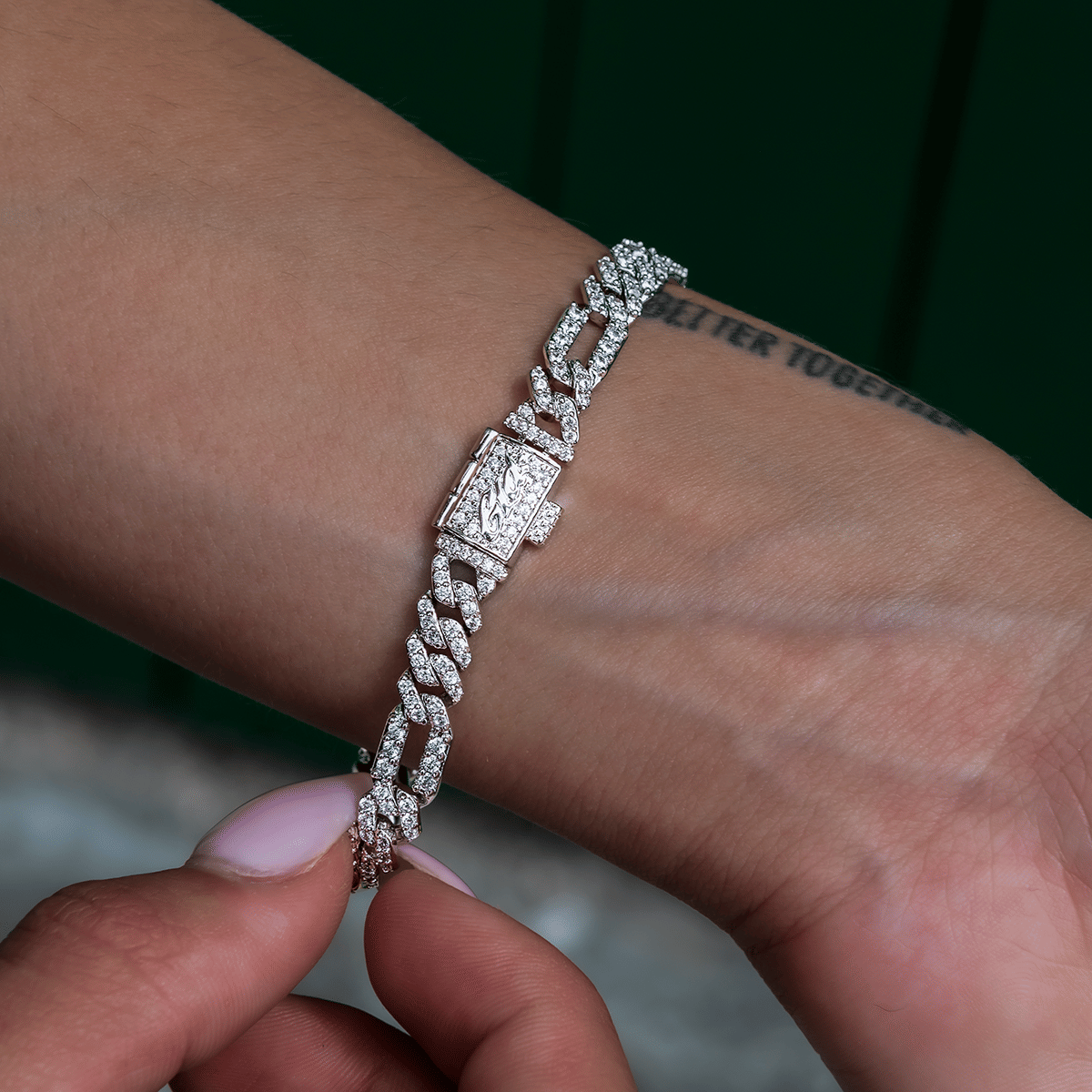 GLD Women Diamond Figaro Bracelet in White Gold - 6 mm