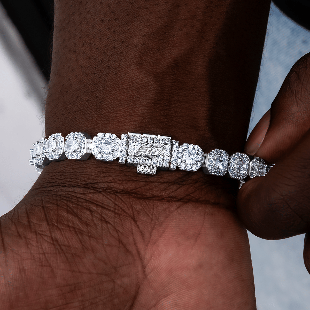 GLD Men Clustered Tennis Bracelet in White Gold - 8.5 mm