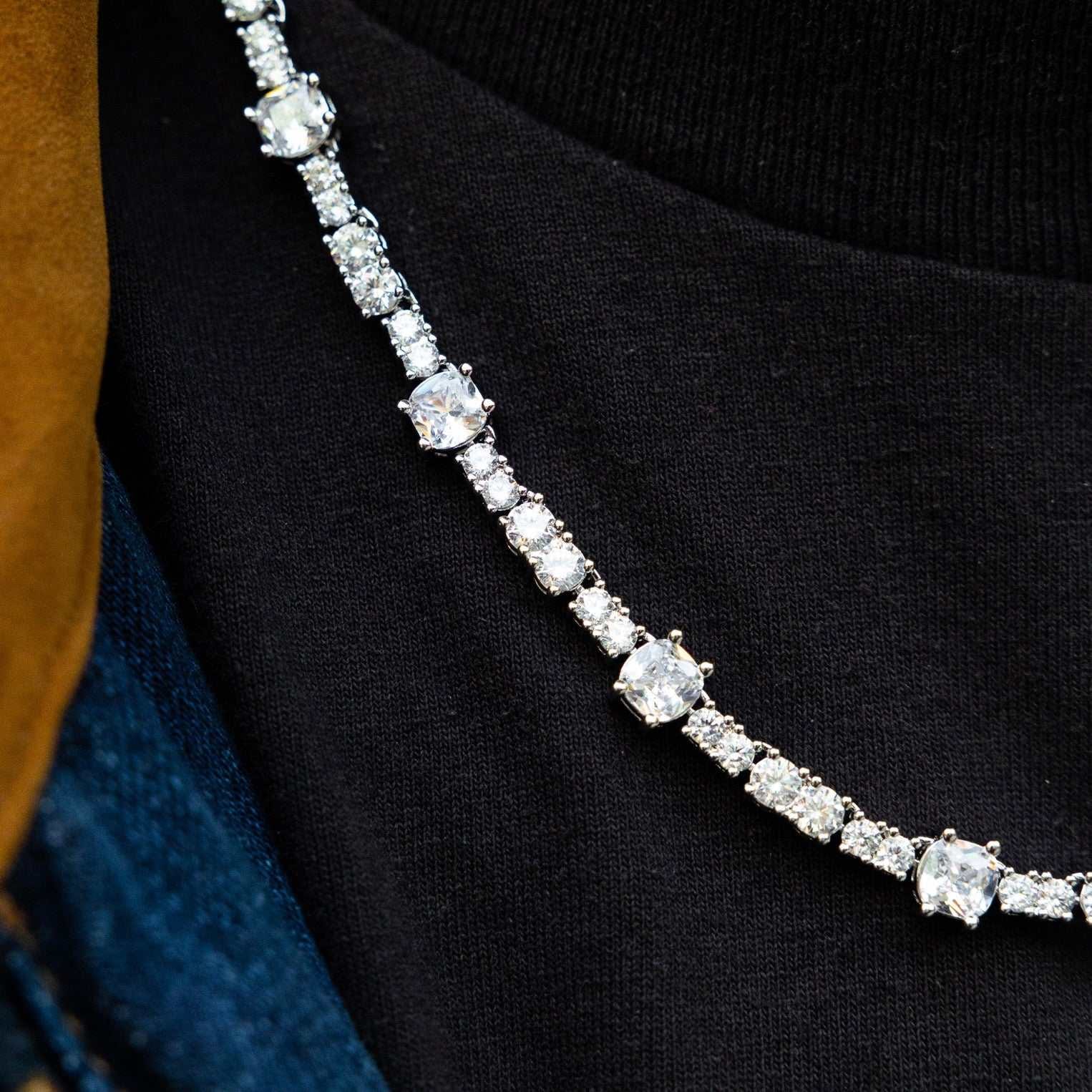 GLD Men Gem Stationed Tennis Chain