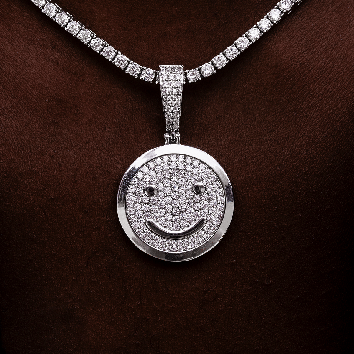 GLD Men Happy/Sad Pendant in White Gold