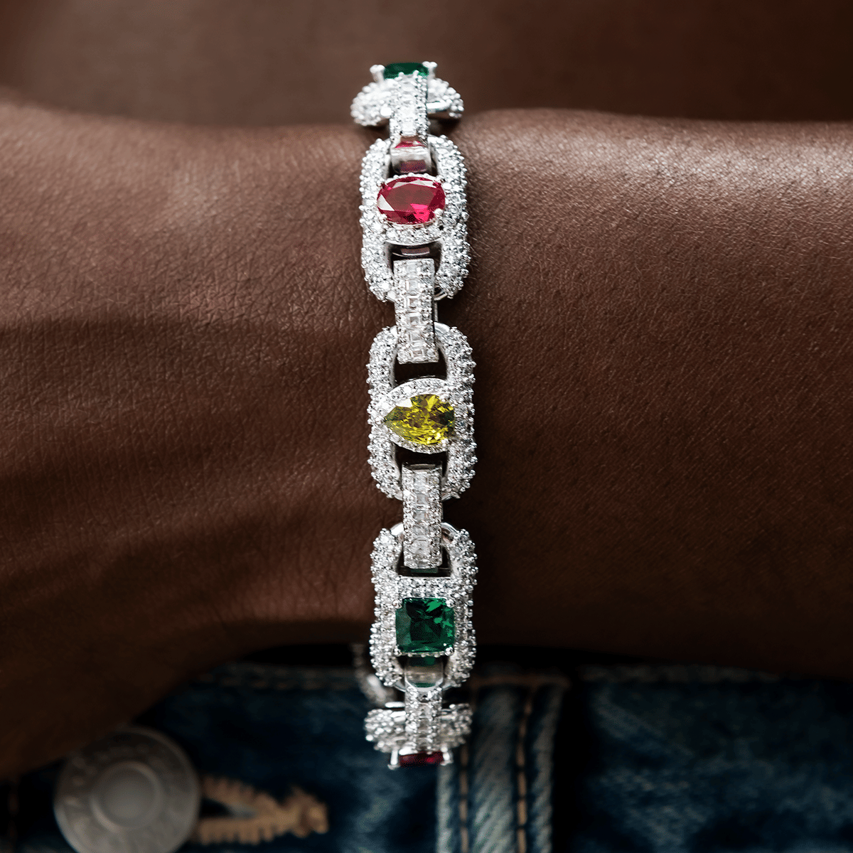 GLD Women Diamond Multicolor Cluster Mariner Bracelet